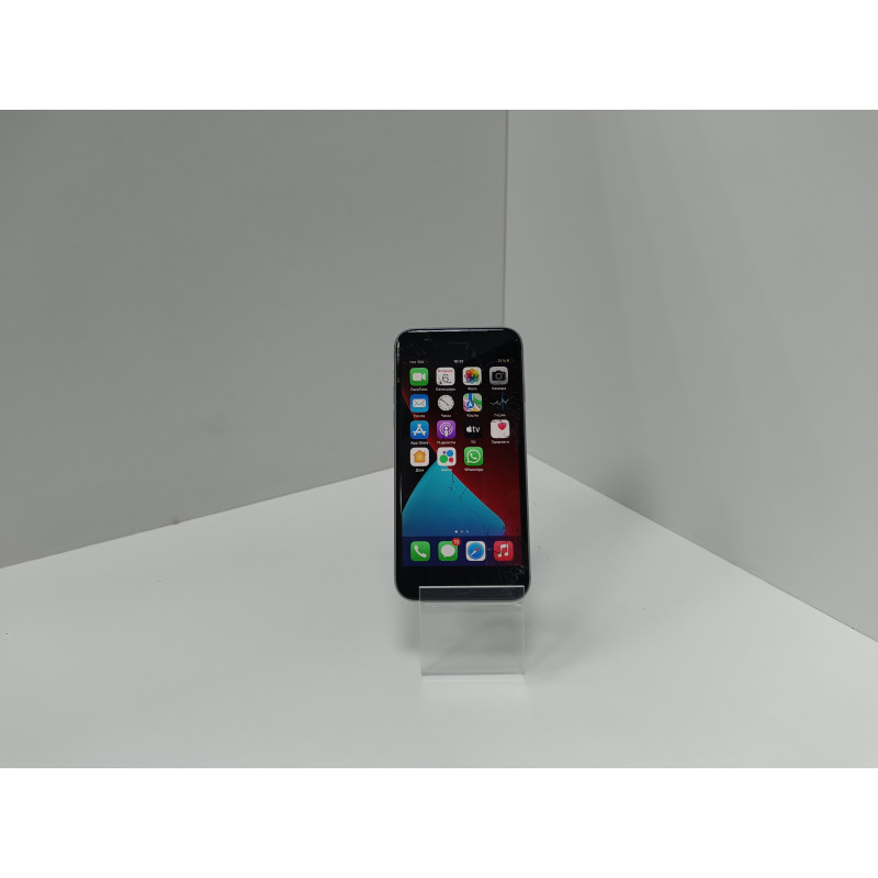Мобильный телефон Apple iPhone 6S 2/32 GB            
            б/у