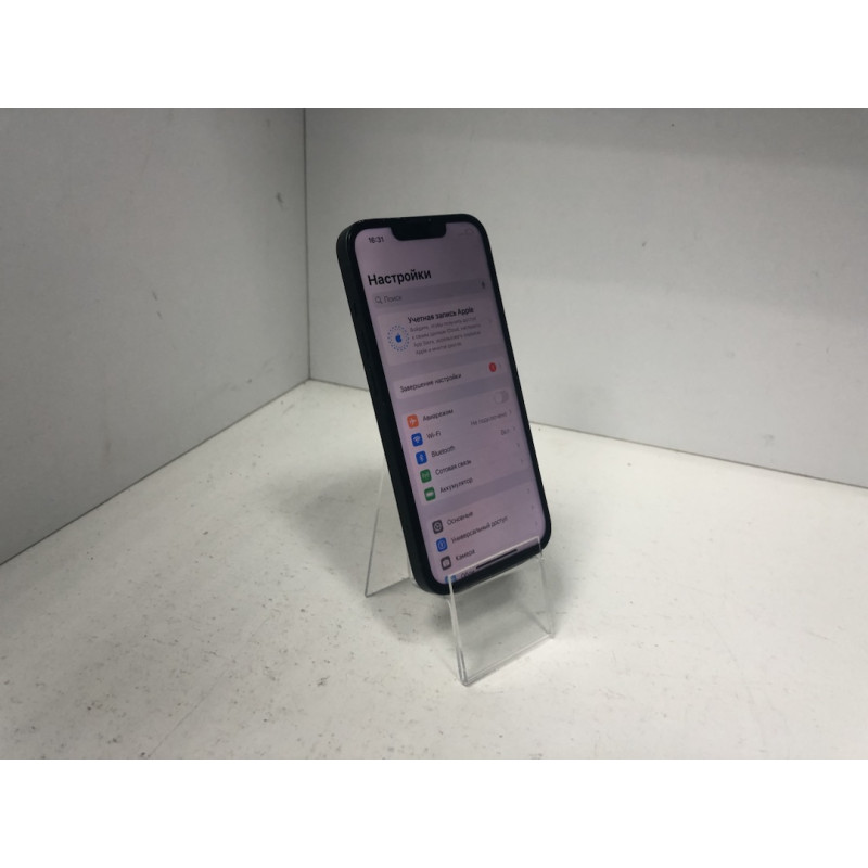 Мобильный телефон Apple iPhone 13 4/512 GB            
            б/у