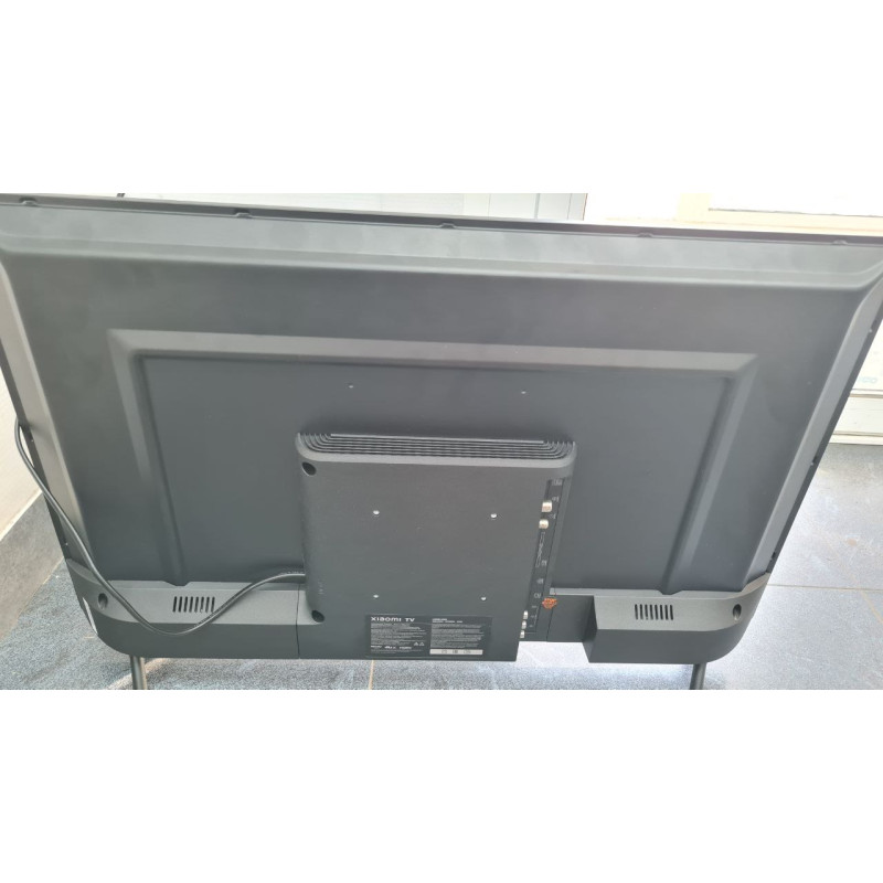Телевизор Xiaomi Mi TV A 32 (L32M8-A2RU)            
            б/у