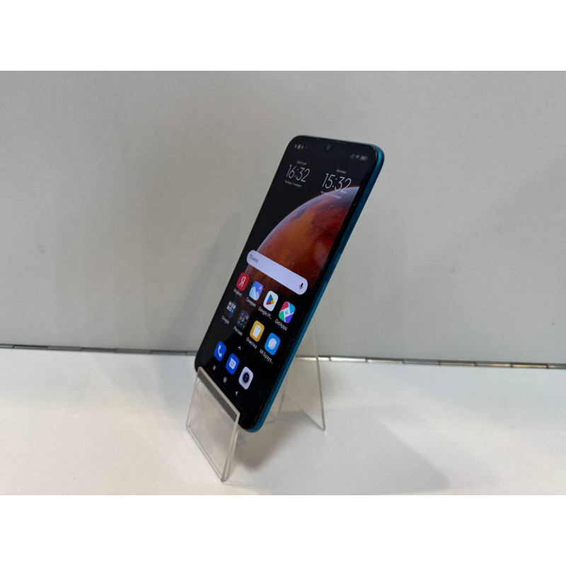 Мобильный телефон Xiaomi Redmi 9A 2/32 GB            
            б/у