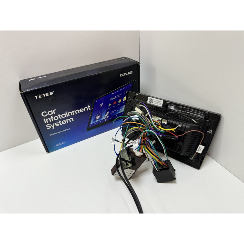 Автомагнитола Teyes CC2L Plus 1/16 GB            
            б/у