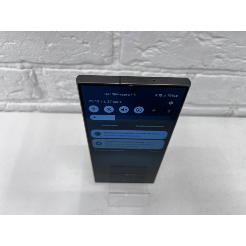Мобильный телефон Samsung Galaxy S24 Ultra 12/256 GB            
            б/у
