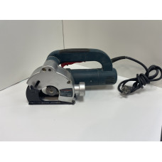 Штроборез BauMaster AG-8150SX            
            б/у