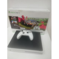 Игровые приставки Microsoft Xbox One S 1TB            
            б/у