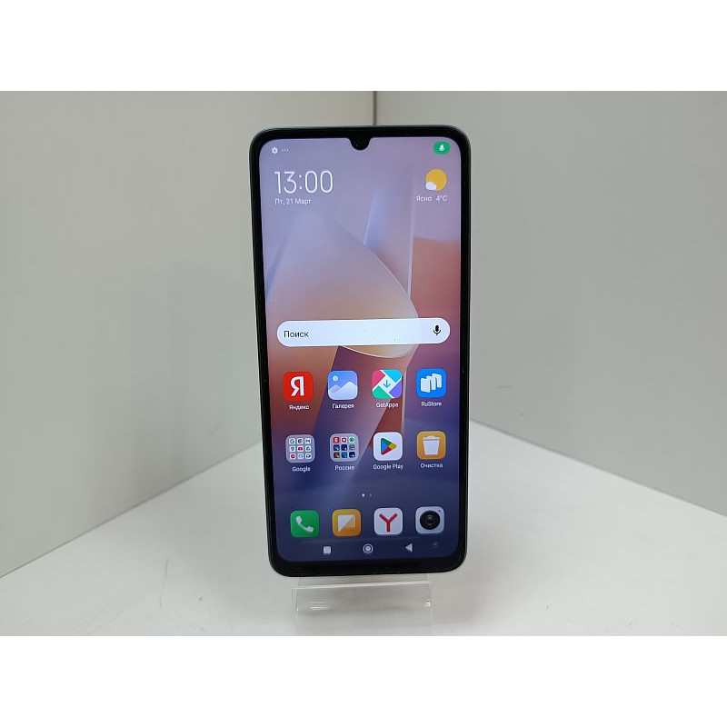 Мобильный телефон Xiaomi Redmi 13 6/128 GB            
            б/у