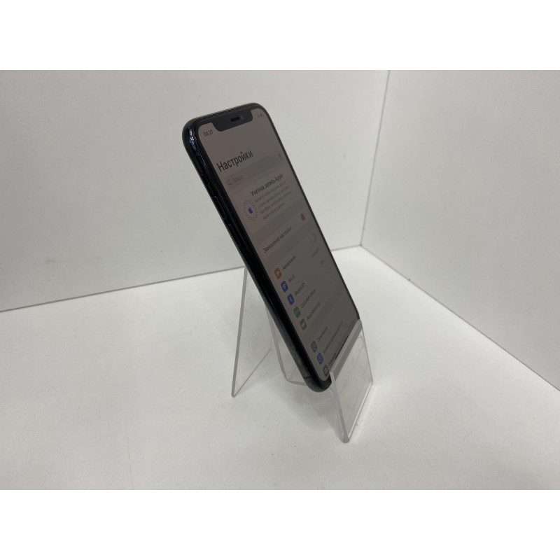 Мобильный телефон Apple iPhone 11 Pro 4/64 GB            
            б/у