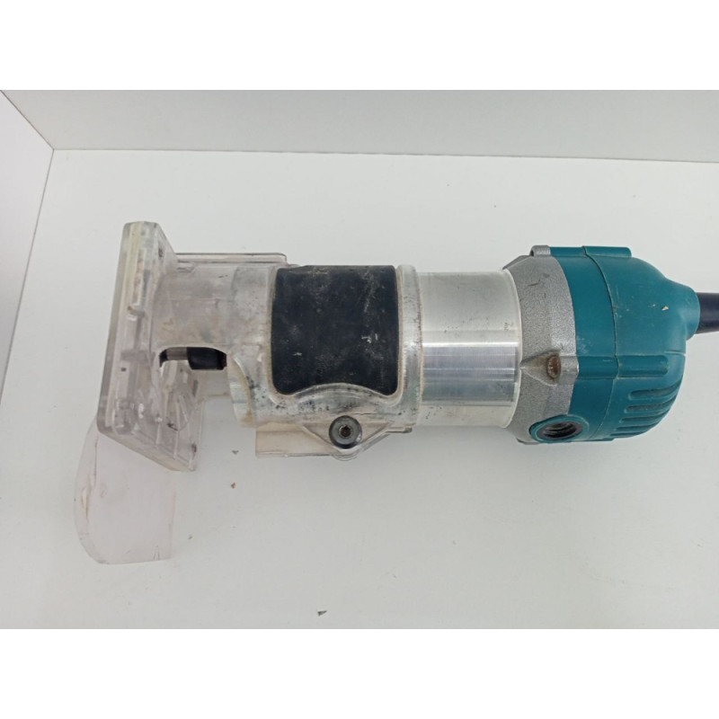 Фрезер Makita 3601b            
            б/у