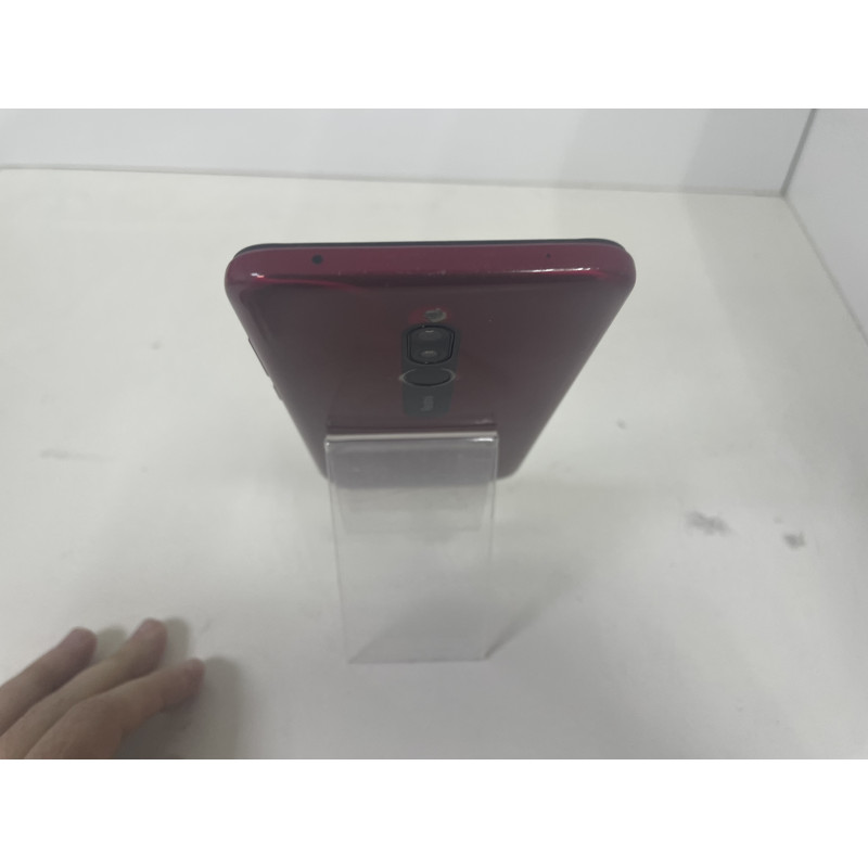 Мобильный телефон Xiaomi Redmi 8 3/32 GB            
            б/у