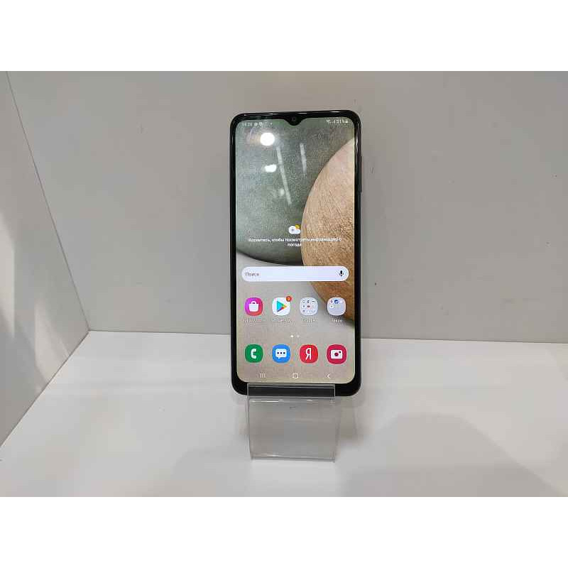 Мобильный телефон Samsung Galaxy A12 3/32 GB            
            б/у