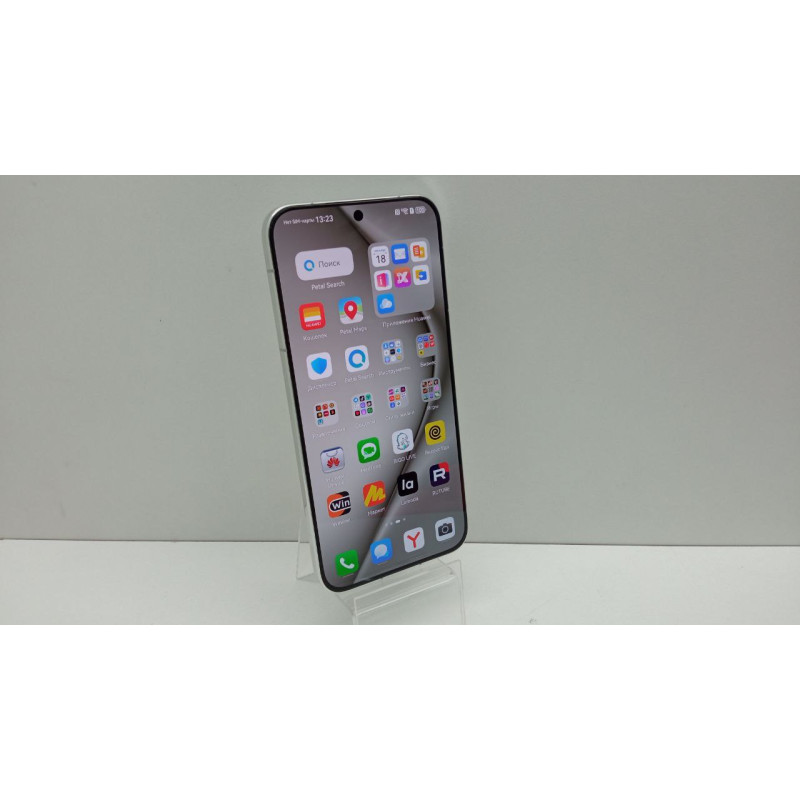 Мобильный телефон Huawei Pura 70 12/256 GB            
            б/у