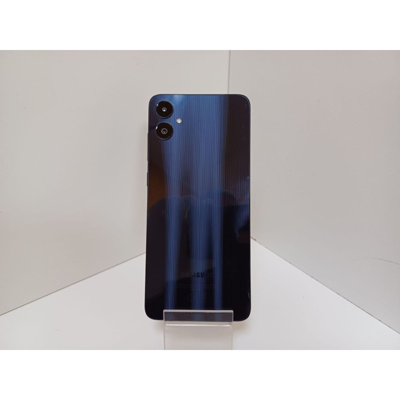 Мобильный телефон Samsung Galaxy A05 4/64 GB            
            б/у