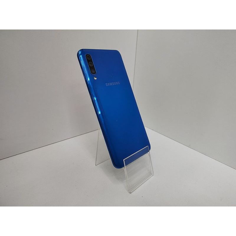 Мобильный телефон Samsung Galaxy A50 6/128 GB            
            б/у