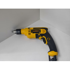 Дрель DeWALT DWE6401            
            б/у