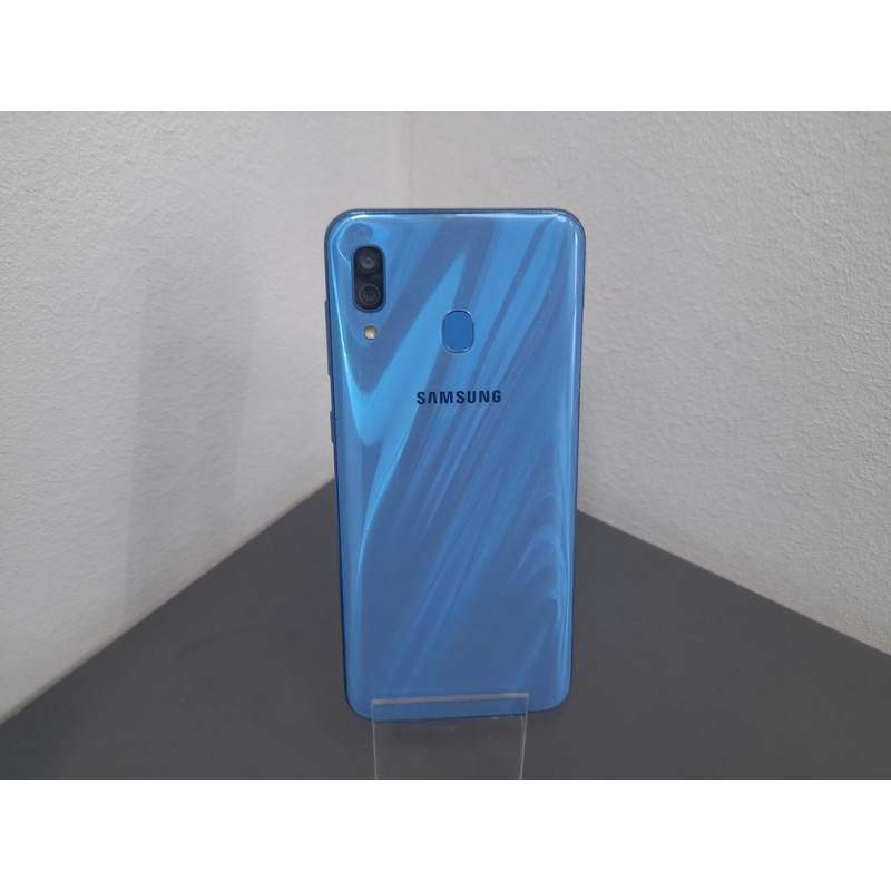 Мобильный телефон Samsung Galaxy A30 3/32 GB            
            б/у