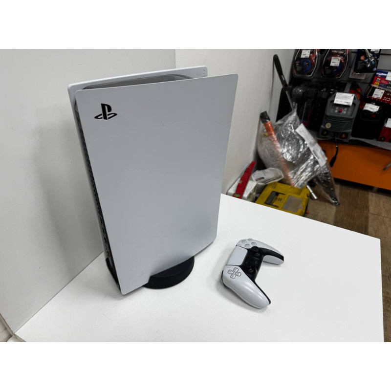 Игровые приставки Sony Playstation 5 670GB (CFI-1100A)            
            б/у