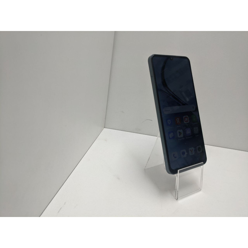 Мобильный телефон REALME C61 8/256 GB            
            б/у