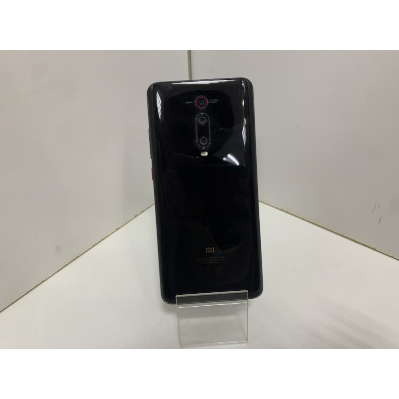 Мобильный телефон Xiaomi Mi 9T 6/128 GB            
            б/у
