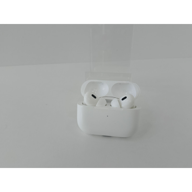 Наушники Беспроводные Внутриканальные Apple Airpods Pro 2 USB-C (2023) A2968            
            б/у