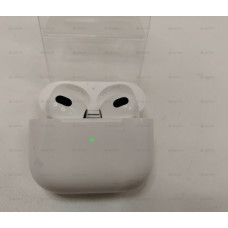 Наушники Беспроводные Внутриканальные Apple AirPods 3            
            б/у