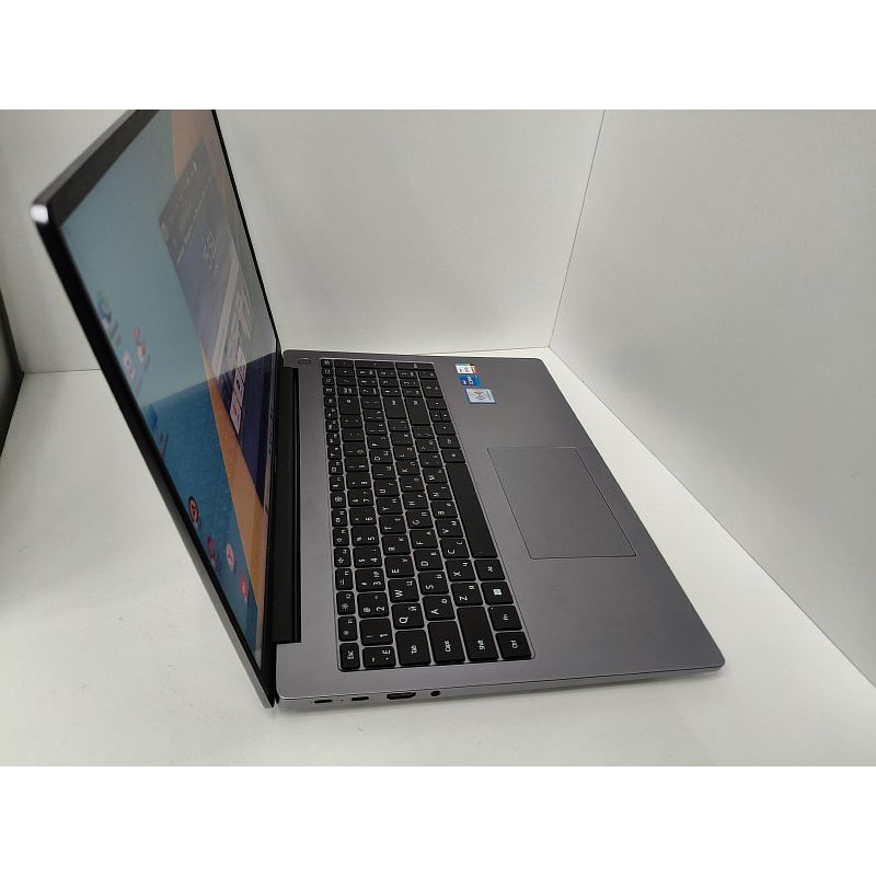Ноутбук HUAWEI MateBook D16            
            б/у