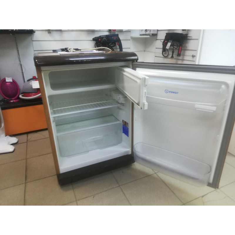 Холодильники Indesit TT85.005            
            б/у
