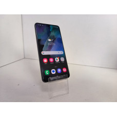 Мобильный телефон Samsung Galaxy S21 FE 6/128 GB            
            б/у