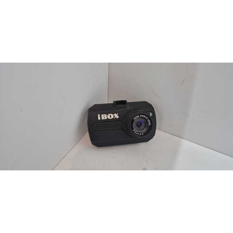 Видеорегистратор iBox PRO-990            
            б/у