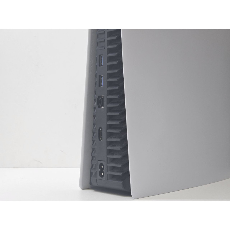 Игровые приставки Sony Playstation 5 825GB (CFI-1200B)            
            б/у