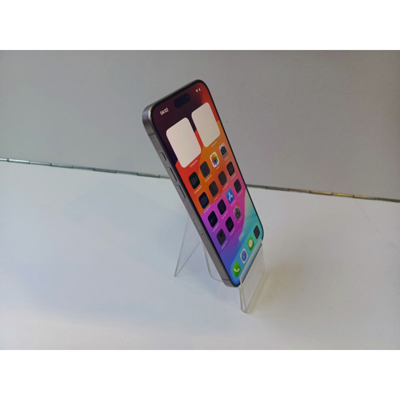 Мобильный телефон Apple iPhone 15 Pro Max 8/256 GB            
            б/у