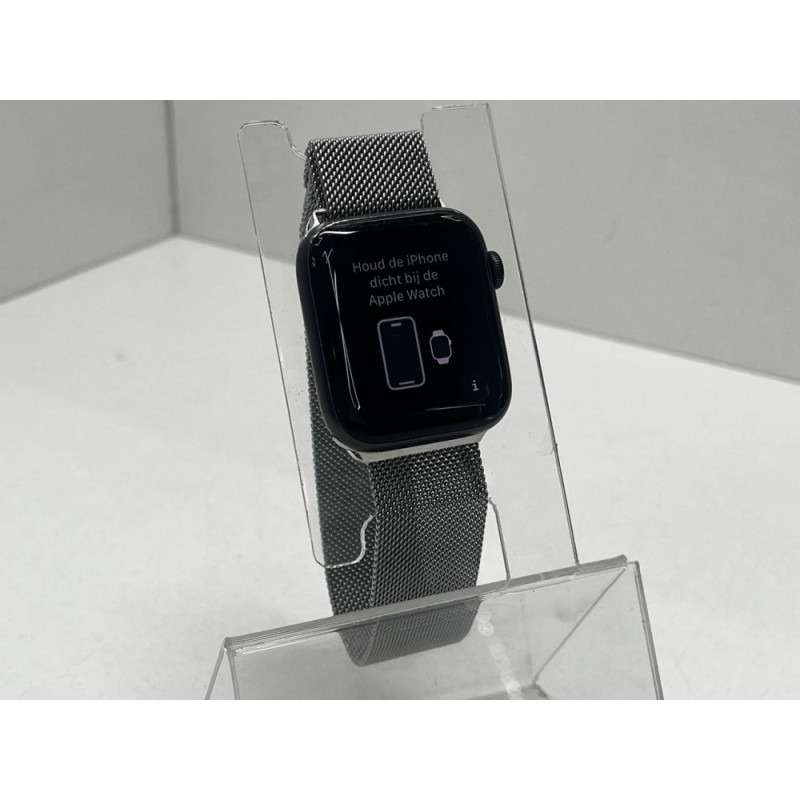Умные Часы Apple Watch SE 44mm            
            б/у