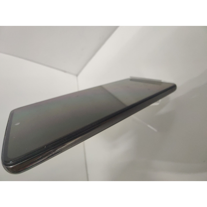 Мобильный телефон Samsung Galaxy A52 4/128 GB            
            б/у