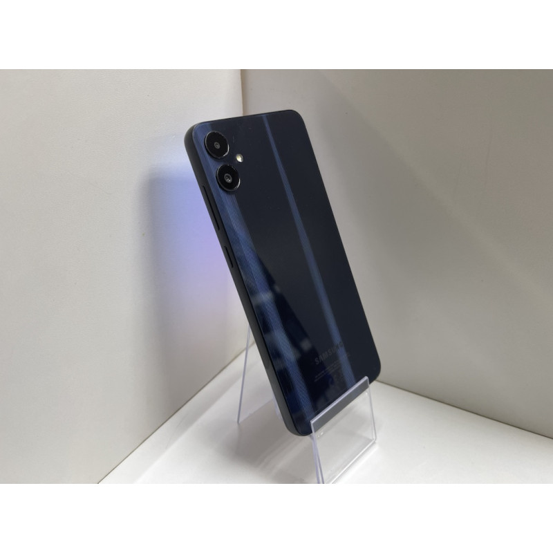 Мобильный телефон Samsung Galaxy A05 4/64 GB            
            б/у
