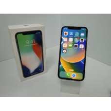 Мобильный телефон Apple iPhone X 3/64 GB            
            б/у