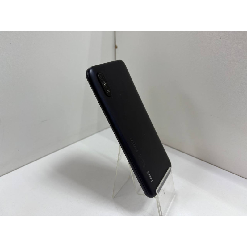 Мобильный телефон Xiaomi Redmi 9A 2/32 GB            
            б/у