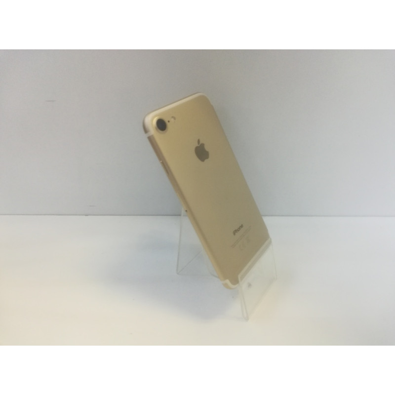 Мобильный телефон Apple iPhone 7 2/32 GB            
            б/у