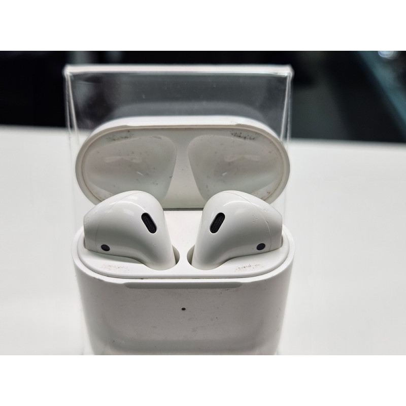 Наушники Беспроводные Внутриканальные Apple AirPods A1938            
            б/у