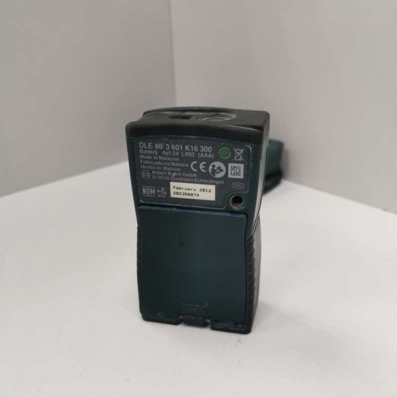 Лазерный дальномер Bosch DLE 40 Professional            
            б/у
