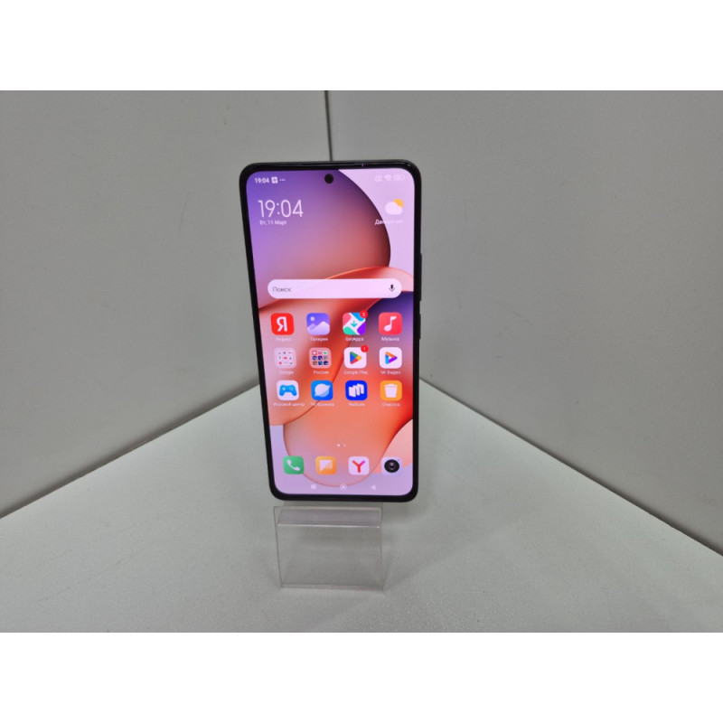 Мобильный телефон Xiaomi Redmi Note 13 8/256 GB            
            б/у