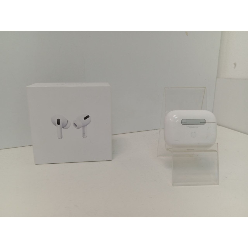 Наушники Беспроводные Внутриканальные Apple AirPods Pro            
            б/у