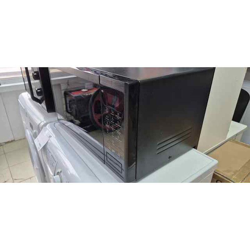 Микроволновые печи Samsung MS23J5133AK            
            б/у