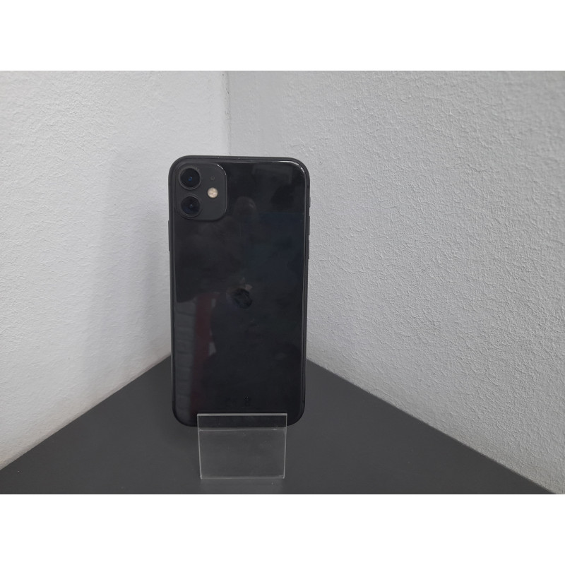 Мобильный телефон Apple iPhone 11 4/128 GB            
            б/у