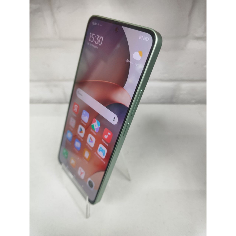Мобильный телефон Xiaomi Redmi Note 13 8/256 GB            
            б/у