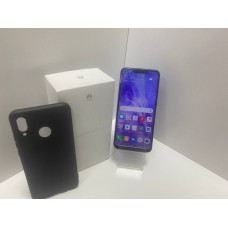 Мобильный телефон Huawei Nova 3 4/128 GB.            
            б/у