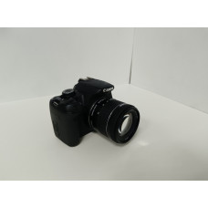 Фотоаппарат зеркальный Canon EOS 650D            
            б/у