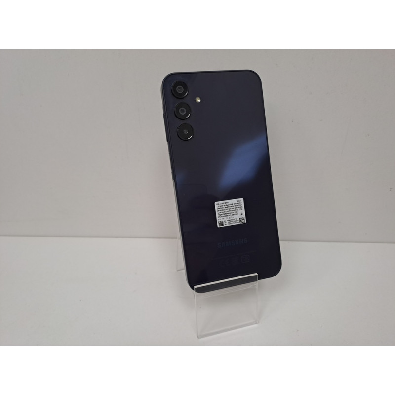 Мобильный телефон Samsung Galaxy A15 4/128 GB            
            б/у