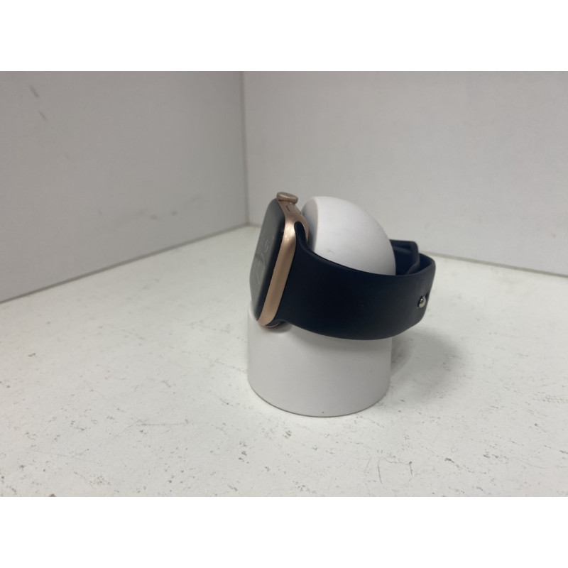 Умные Часы Apple Watch SE 44mm            
            б/у