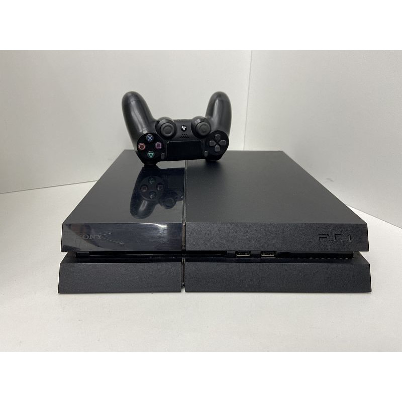 Игровые приставки Sony Playstation 4 500GB (CUH-1108A)            
            б/у
