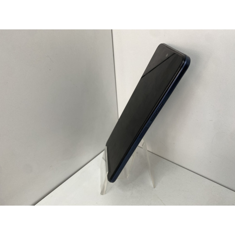 Мобильный телефон Tecno Camon 18 6/128 GB            
            б/у