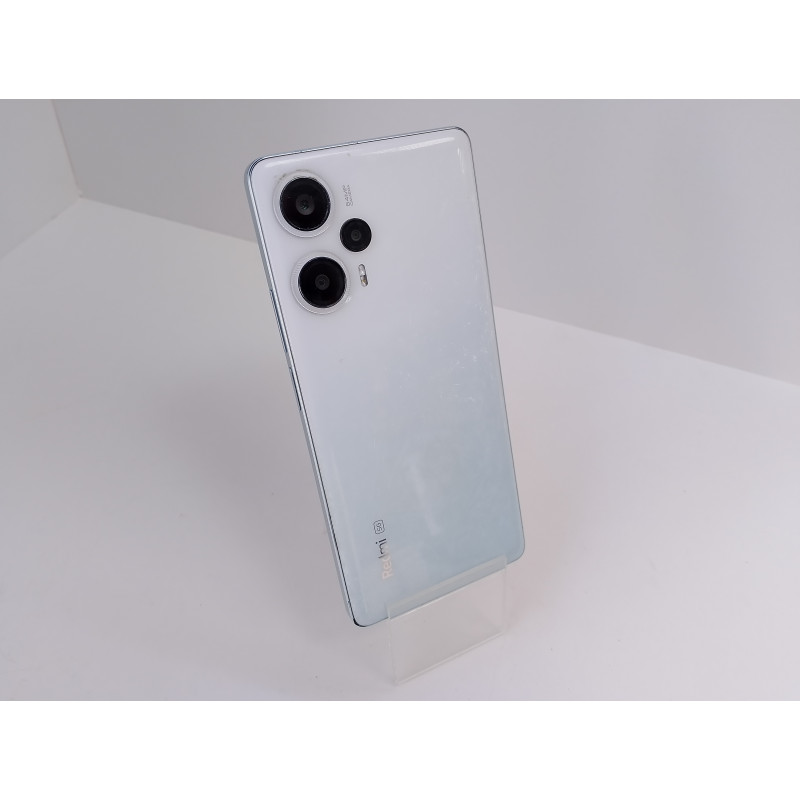 Мобильный телефон Xiaomi Poco F5 12/512 GB            
            б/у