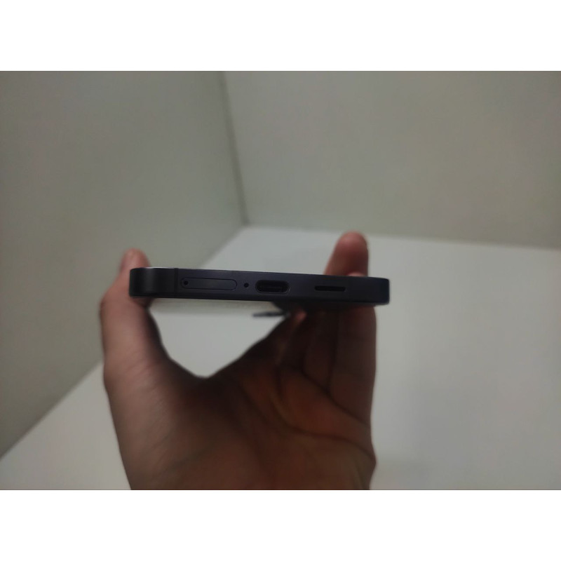 Мобильный телефон Samsung Galaxy S24+ 12/256            
            б/у